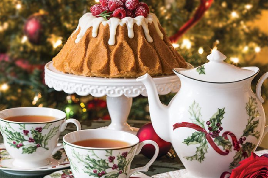 women's christmas tea table setting